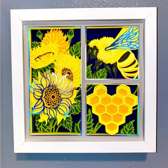 3D Sunflower Bee Trio Shadowbox - Picture 7 of 8
